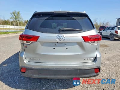 Zdjęcie 6 z 14 samochodu: 2019 TOYOTA HIGHLANDER XLE VIN:5TDJZRFH6KS611324 - miniatura