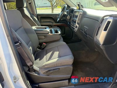 Piąte zdjęcie samochodu w środku: 2016 GMC SIERRA K1500 SLE VIN:1GTV2MEC4GZ358153 - miniatura