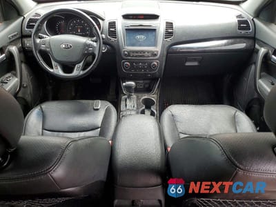 Zdjęcie 8 z 13 samochodu: 2014 KIA SORENTO SX VIN:5XYKWDA70EG489947 - miniatura