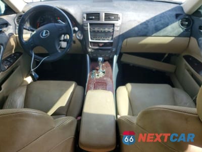 Zdjęcie 8 z 13 samochodu: 2008 LEXUS IS 250 VIN:JTHBK262285068613 - miniatura
