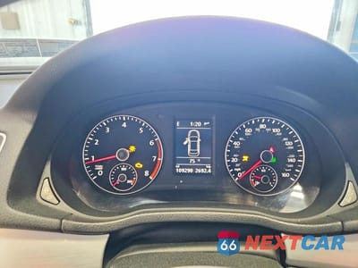 Zdjęcie 9 z 12 samochodu: 2013 VOLKSWAGEN PASSAT SE VIN:1VWBP7A30DC123059 - miniatura