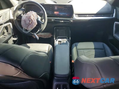 Zdjęcie 8 z 13 samochodu: 2024 BMW X1 XDRIVE28I VIN:WBX73EF0XR5Y36489 - miniatura