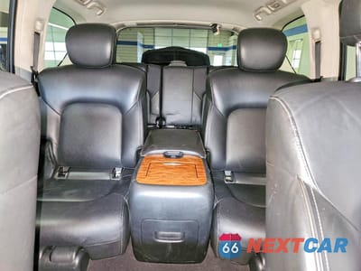Zdjęcie 10 z 13 samochodu: 2019 INFINITI QX80 LUXE VIN:JN8AZ2NE9K9233761 - miniatura