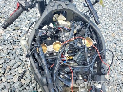Zdjęcie 7 z 10 samochodu: 2025 KAWASAKI ZX1002 M VIN:JKBZXVM1XSA009827 - miniatura