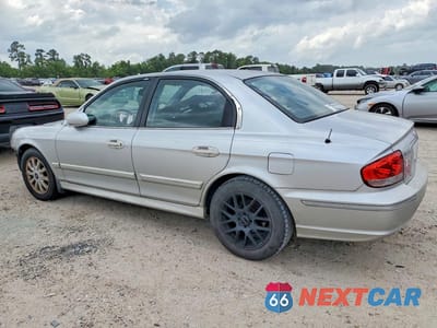 Drugie zdjęcie samochodu z przodu: 2005 HYUNDAI SONATA GLS VIN:KMHWF35HX5A154642 - miniatura