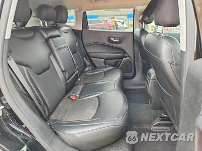 Zdjęcie 10 z 12 samochodu: 2019 JEEP COMPASS LATITUDE VIN:3C4NJDBB9KT846531 - miniatura