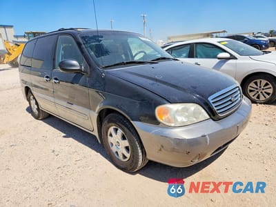 Czwarte zdjęcie samochodu z boku: 2003 KIA SEDONA LX VIN:KNDUP131136444609 - miniatura