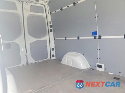 Zdjęcie 11 z 13 samochodu: 2022 MERCEDES BENZ SPRINTER 2500 VIN:W1Y4EBHY5NT081698 - miniatura