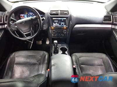 Zdjęcie 8 z 13 samochodu: 2016 FORD EXPLORER XLT VIN:1FM5K7D82GGA35161 - miniatura