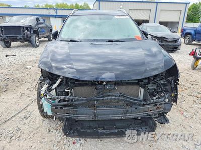 Piąte zdjęcie samochodu w środku: 2017 NISSAN ROGUE SV VIN:JN8AT2MV7HW250734 - miniatura