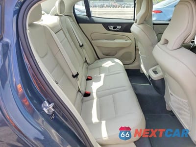 Zdjęcie 10 z 12 samochodu: 2020 VOLVO S60 T5 MOMENTUM VIN:7JR102FK2LG050694 - miniatura