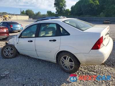 Drugie zdjęcie samochodu z przodu: 2004 FORD FOCUS SE COMFORT VIN:1FAFP34364W174742 - miniatura