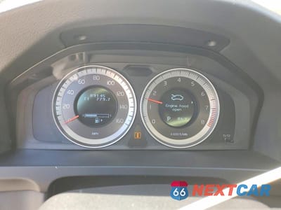 Zdjęcie 9 z 12 samochodu: 2012 VOLVO S60 T5 VIN:YV1622FS3C2129054 - miniatura