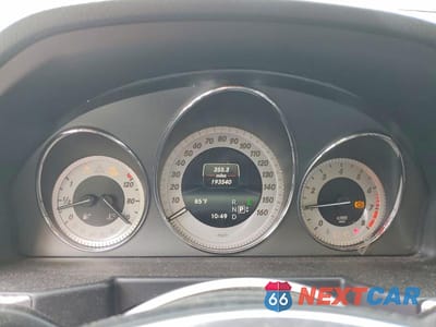 Zdjęcie 9 z 13 samochodu: 2014 MERCEDES-BENZ GLK 350 VIN:WDCGG5HBXEG318973 - miniatura