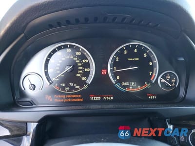 Zdjęcie 9 z 13 samochodu: 2014 BMW X5 XDRIVE35I VIN:5UXKR0C5XE0K47750 - miniatura