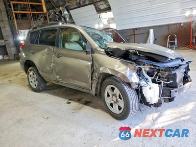 Czwarte zdjęcie samochodu z boku: 2012 TOYOTA RAV4 BASE VIN:JTMBF4DV7CD045342 - miniatura