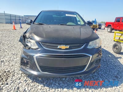 Piąte zdjęcie samochodu w środku: 2017 CHEVROLET SONIC LT VIN:1G1JD5SH2H4122574 - miniatura