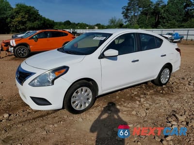 2018 NISSAN VERSA SV 3N1CN7AP8JL858150 - główne zdjęcie licytacji z USA - miniatura