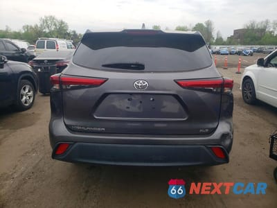 Zdjęcie 6 z 13 samochodu: 2022 TOYOTA HIGHLANDER XLE VIN:5TDGZRAH1NS550678 - miniatura