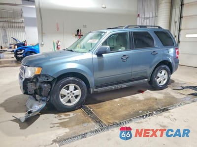 2010 FORD ESCAPE XLT 1FMCU0D74AKA94006 - główne zdjęcie licytacji z USA - miniatura