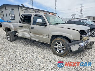 Czwarte zdjęcie samochodu z boku: 2003 CHEVROLET SILVERADO K1500 HEAVY DUTY VIN:1GCGK13U93F229629 - miniatura