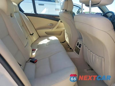 Zdjęcie 10 z 12 samochodu: 2008 BMW 528 I VIN:WBANU53538C112815 - miniatura