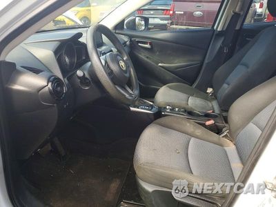 Zdjęcie 7 z 12 samochodu: 2019 TOYOTA YARIS L VIN:3MYDLBYV0KY514834 - miniatura
