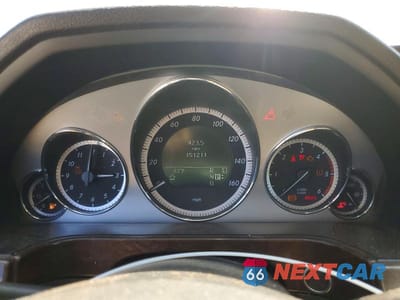 Zdjęcie 9 z 12 samochodu: 2011 MERCEDES-BENZ E 350 BLUETEC VIN:WDDHF2EBXBA451057 - miniatura