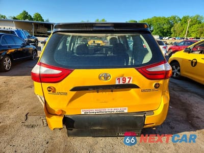 Zdjęcie 6 z 13 samochodu: 2016 TOYOTA SIENNA L 7-PASSENGER VIN:5TDZK3DC9GS756019 - miniatura