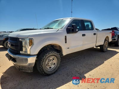 2018 FORD F250 SUPER DUTY 1FT7W2BTXJEC45876 - główne zdjęcie licytacji z USA - miniatura