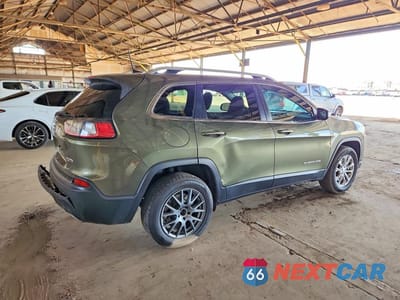 Trzecie zdjęcie samochodu z tyłu: 2019 JEEP CHEROKEE LATITUDE VIN:1C4PJMCX5KD418609 - miniatura