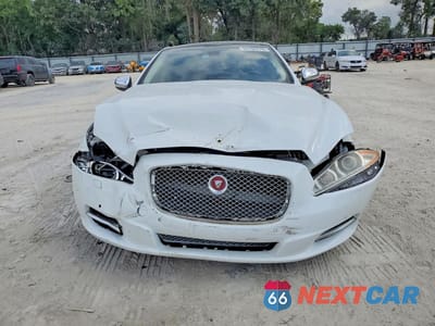 Piąte zdjęcie samochodu w środku: 2014 JAGUAR XJL PORTFOLIO VIN:SAJWA2GZ3E8V73587 - miniatura