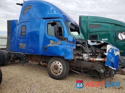 Zdjęcie 9 z 10 samochodu: 2020 FREIGHTLINER CASCADIA 126 SEMI TRUCK VIN:3AKJHHDR5LSLP9534 - miniatura
