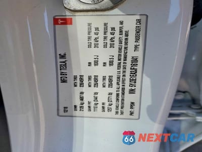 Zdjęcie 12 z 12 samochodu: 2018 TESLA MODEL 3 VIN:5YJ3E1EA3JF161841 - miniatura