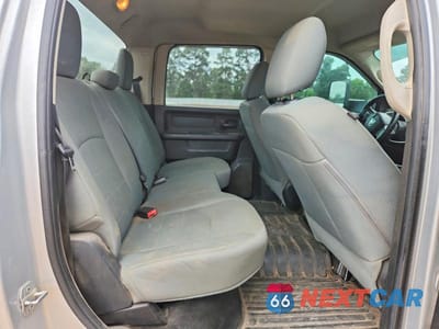 Zdjęcie 10 z 13 samochodu: 2014 RAM 3500 ST VIN:3C63RRGL2EG310698 - miniatura