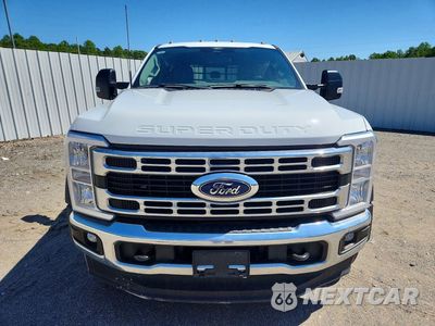Piąte zdjęcie samochodu w środku: 2024 FORD F550 SUPER DUTY VIN:1FD0W5HT2REC37868 - miniatura