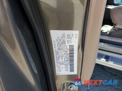 Zdjęcie 12 z 12 samochodu: 2004 TOYOTA SEQUOIA SR5 VIN:5TDBT44A94S231850 - miniatura