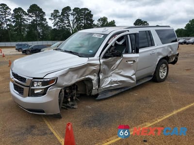 2018 CHEVROLET SUBURBAN C1500 LT 1GNSCHKC0JR343336 - główne zdjęcie licytacji z USA - miniatura