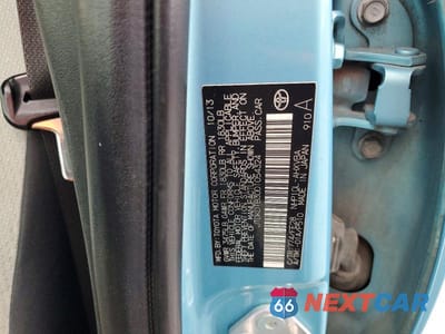 Zdjęcie 13 z 13 samochodu: 2013 TOYOTA PRIUS C ONE VIN:JTDKDTB30D1054324 - miniatura