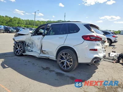 Drugie zdjęcie samochodu z przodu: 2019 BMW X5 VIN:5UXCR6C57KLL22499 - miniatura