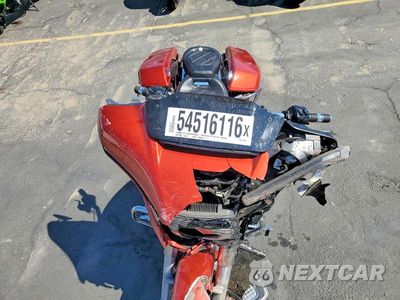 Piąte zdjęcie samochodu w środku: 2024 HARLEY-DAVIDSON FLHX VIN:1HD1KB718RB617347 - miniatura