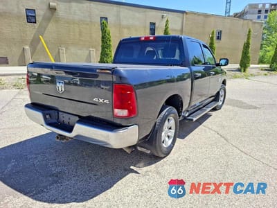 Trzecie zdjęcie samochodu z tyłu: 2016 RAM 1500 ST VIN:1C6RR7KGXGS270181 - miniatura