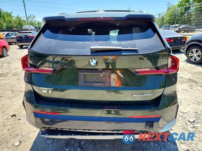 Zdjęcie 6 z 12 samochodu: 2023 BMW X1 XDRIVE28I VIN:WBX73EF01P5Y22851 - miniatura