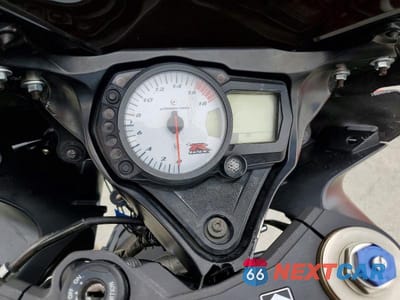 Zdjęcie 7 z 8 samochodu: 2007 SUZUKI GSX-R600 VIN:JS1GN7DA572104262 - miniatura