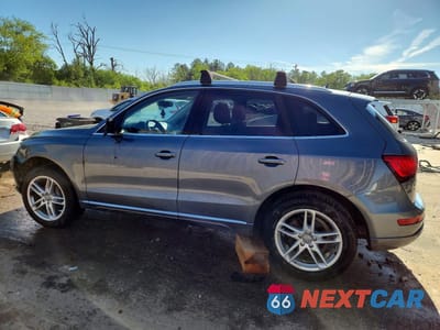 Drugie zdjęcie samochodu z przodu: 2016 AUDI Q5 PREMIUM PLUS VIN:WA1L2AFP2GA107213 - miniatura