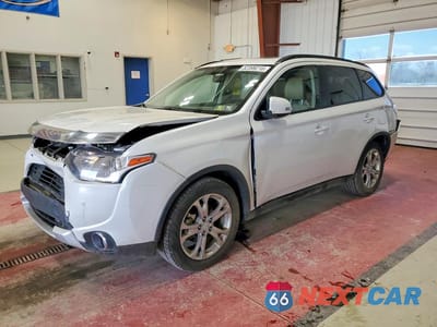 2015 MITSUBISHI OUTLANDER SE JA4AZ3A39FZ007998 - główne zdjęcie licytacji z USA - miniatura
