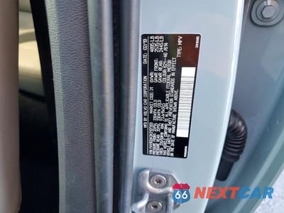 Zdjęcie 14 z 14 samochodu: 2019 VOLVO XC40 T5 MOMENTUM VIN:YV4162UK2K2127203 - miniatura