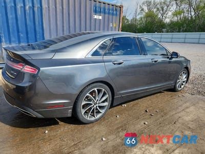 Trzecie zdjęcie samochodu z tyłu: 2018 LINCOLN MKZ SELECT VIN:3LN6L5D94JR602159 - miniatura