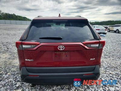 Zdjęcie 6 z 13 samochodu: 2020 TOYOTA RAV4 XLE VIN:2T3W1RFV0LC069027 - miniatura