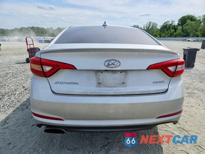 Zdjęcie 6 z 12 samochodu: 2017 HYUNDAI SONATA SPORT VIN:5NPE34AF5HH591173 - miniatura